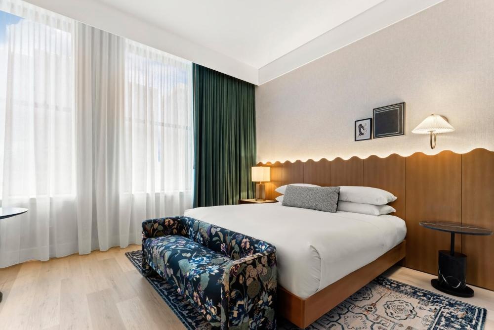Kimpton Hotel Monaco Baltimore Inner Harbor by IHG Image 23