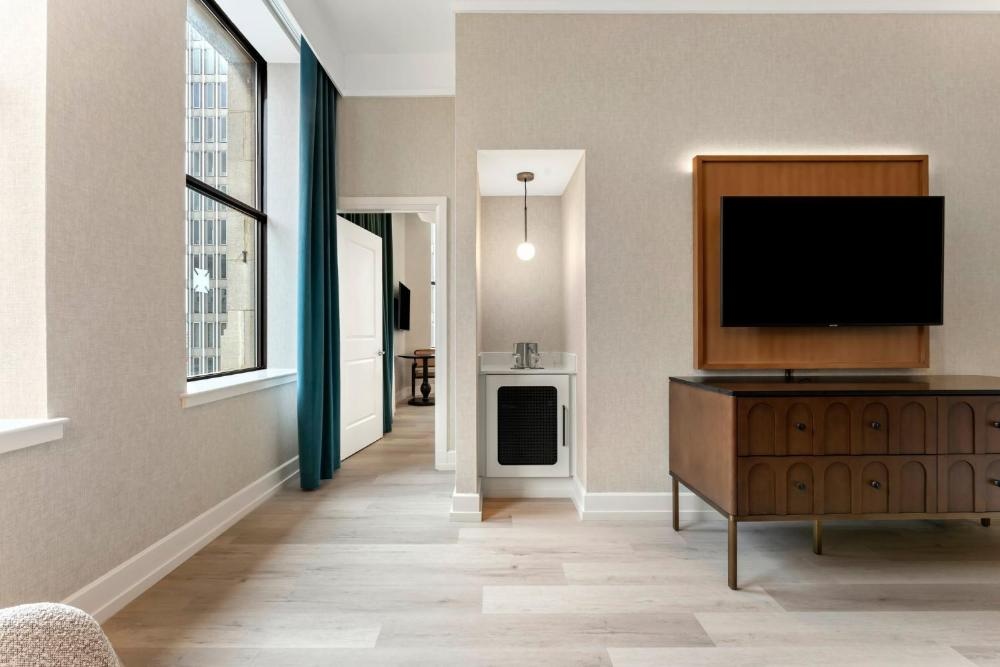 Kimpton Hotel Monaco Baltimore Inner Harbor by IHG Image 36