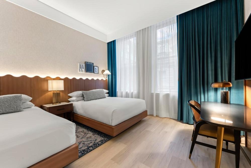 Kimpton Hotel Monaco Baltimore Inner Harbor by IHG Image 43